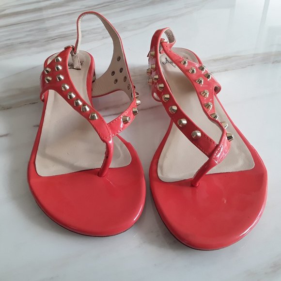 AMALFI BY RANGONI NEW STUDDED TOE THONG SANDAL 10 - Picture 2 of 4